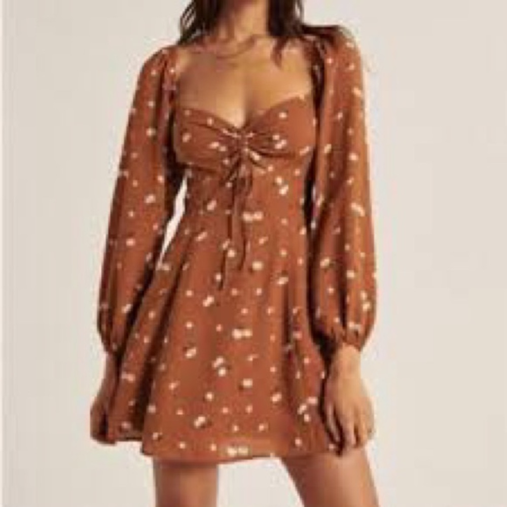 Abercrombie & Fitch Long-Sleeve Cinch-Front Cutout Mini Dress